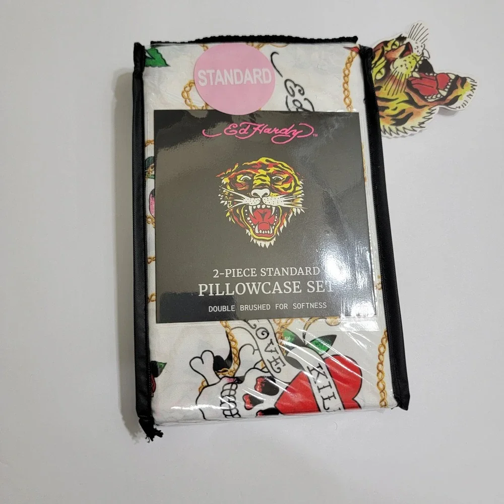 Ed Hardy 2 Piece Standard Pillowcase Set Tattoo Tiger Skull Gold Chain White NEW